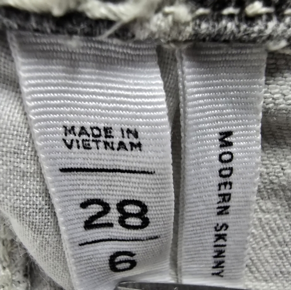 LOFT Modern Skinny Chic Classic Leopard Print Pants Black Cream Womens Size 28‎ - Picture 6 of 14